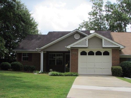 254 Olde Oaks Ln, Riverdale, GA 30274