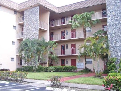 8161 SW 24 CT # 304, Fort Lauderdale, FL 33324