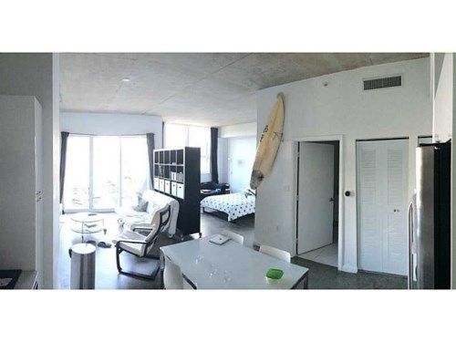 133 NE 2 AV # 411, Miami, FL 33132