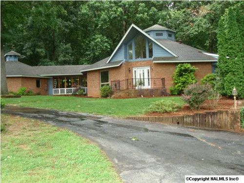 63 Mallard Drive, Guntersville, AL 35976