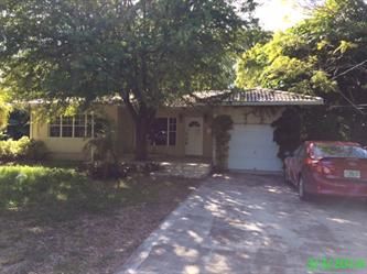 9376 Ne 9th Place, Miami, FL 33138