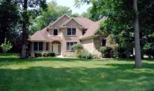 1005 Oakview Lane Genoa, IL 60135