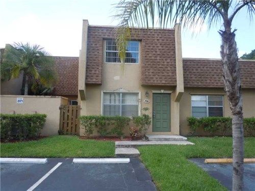 3571 NW 95 TE # 706, Fort Lauderdale, FL 33351