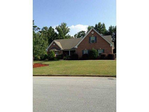 25 Thornberry Way, Covington, GA 30016