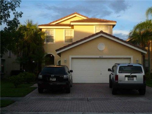 4273 SW 128 AV, Hollywood, FL 33027