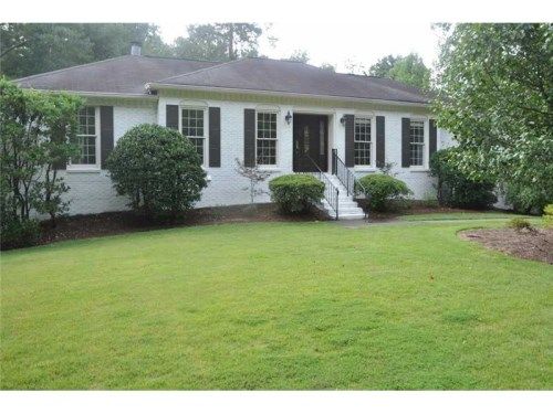 10575 Shallowford Road, Roswell, GA 30075