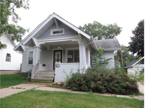 1204 W State St, Marshalltown, IA 50158