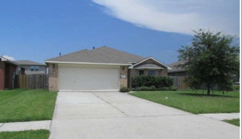 216 Shoshone Ridge Drive, La Marque, TX 77568