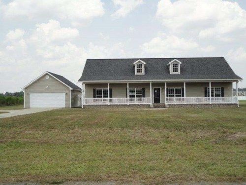 1327 Whitney Lake Rd, Blackshear, GA 31516