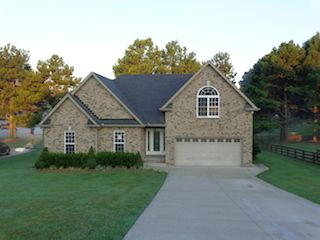 310 Lenox Court, Springfield, TN 37172