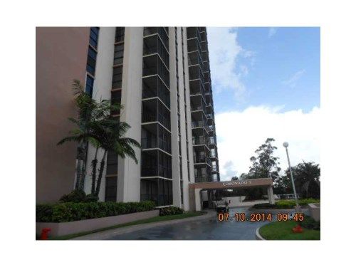 20335 W Country Club Dr # 309, Miami, FL 33180