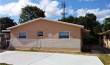 6127 LINCOLN ST Hollywood, FL 33024