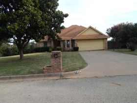 1314 Pamela Drive, Weatherford, TX 76086