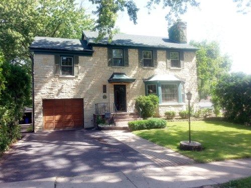 382 ELM Street, Glen Ellyn, IL 60137