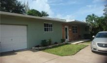 685 W 77 ST Hialeah, FL 33014