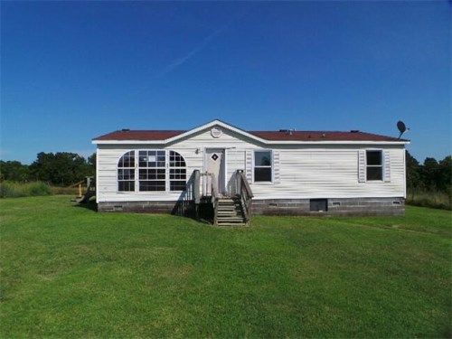 424 Apple Ln, Goodman, MO 64843