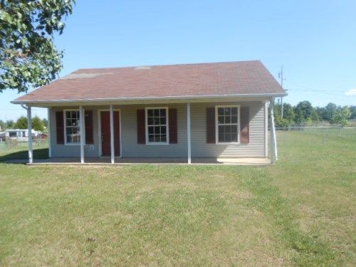 81 Compton Rd, Herndon, KY 42236