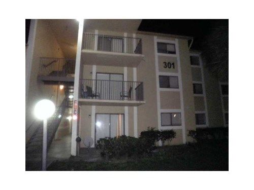 301 PALM WY # 102, Hollywood, FL 33025