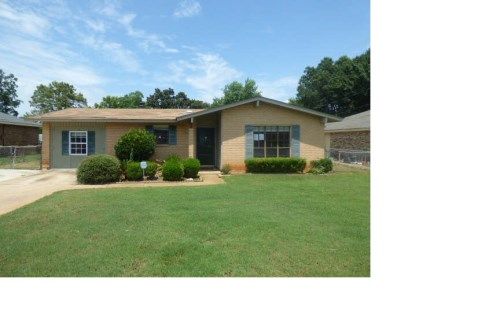 5767 Belleau, Montgomery, AL 36117