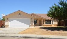 652 Sun Rose Avenue Bakersfield, CA 93308