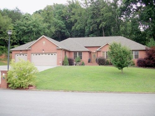 4122 Channel Oaks Drive, Louisville, TN 37777