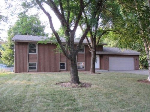 17756 Vergus Ave, Jordan, MN 55352