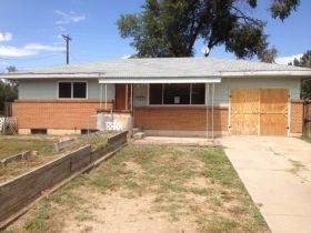 2747 W 13th St, Greeley, CO 80634