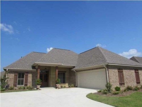 413 Copper Ridge Dr., Florence, MS 39073