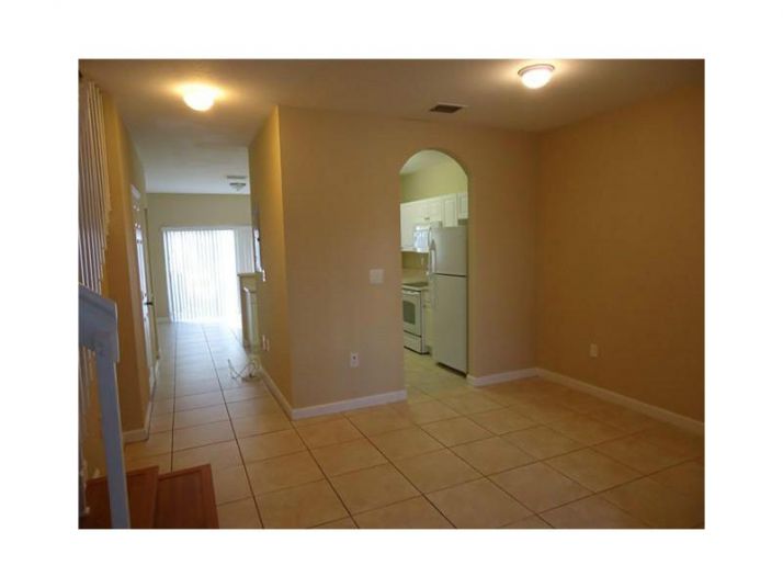 1690 NE 33 AV # 106, Homestead, FL 33033