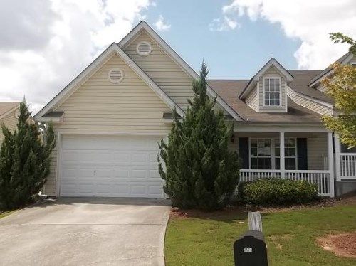 2171 Red Oak Circ, Union City, GA 30291