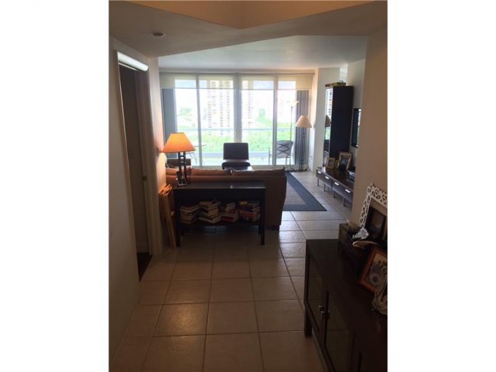 7000 ISLAND BL # 1408, North Miami Beach, FL 33160