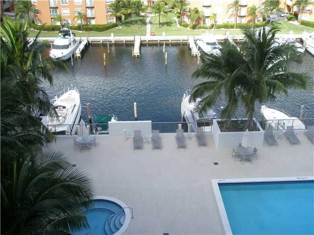 3029 NE 188 ST # 720, Miami, FL 33180