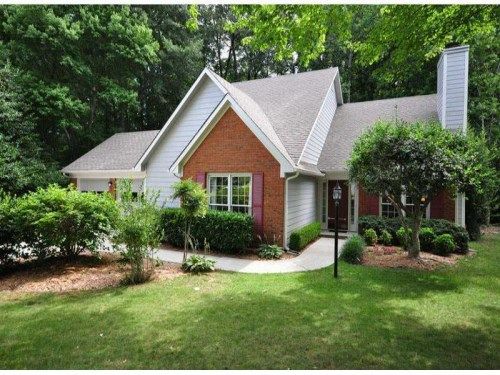 1813 N Creek Circle, Alpharetta, GA 30009