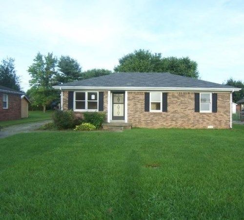 642 Kelly Way, Lebanon, KY 40033