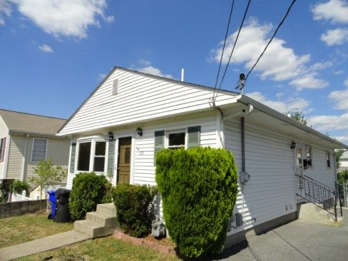 135 PERRY ST, Central Falls, RI 02863