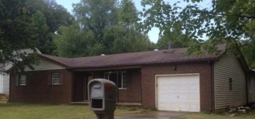 1277 Dillow Ave, Russell, KY 41169