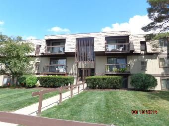 9501 Sunrise Blvd Unit 32j, North Royalton, OH 44133