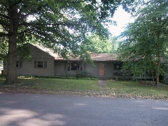 1901 S 30th St, Terre Haute, IN 47803