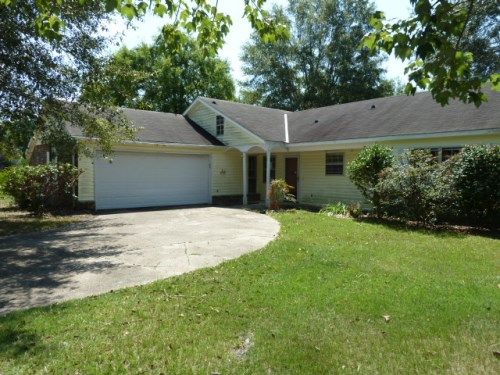 2409 Vence Ct, Gautier, MS 39553