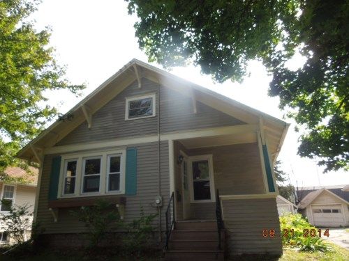 2127 Forest Ave, Lansing, MI 48910