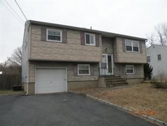 15 Brearly Cres, Flanders, NJ 07836