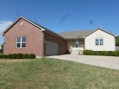 2217 S Tuscany Cir, Andover, KS 67002