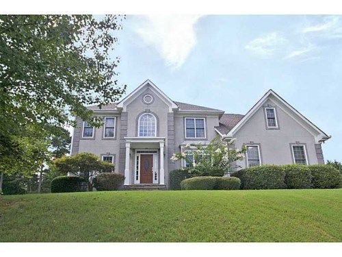 430 Highland Gate Circle, Suwanee, GA 30024