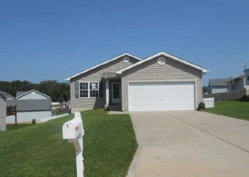 475 Sandra Way, Winfield, MO 63389