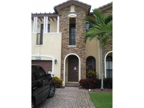 3140 NW 103 # 3140, Miami, FL 33172