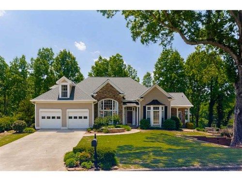 12205 Magnolia Crescent Drive, Roswell, GA 30075