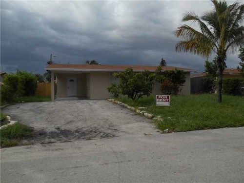 221 NW 20TH CT, Pompano Beach, FL 33060