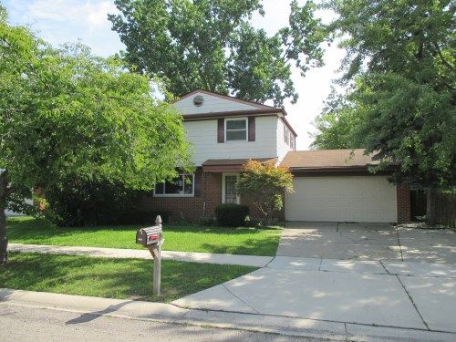 36610 Fordson St, Clinton Township, MI 48035