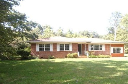 674 Pineview Ln Ne, Dawson, GA 39842