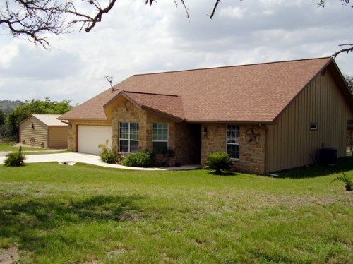 115 Walker, Center Point, TX 78010